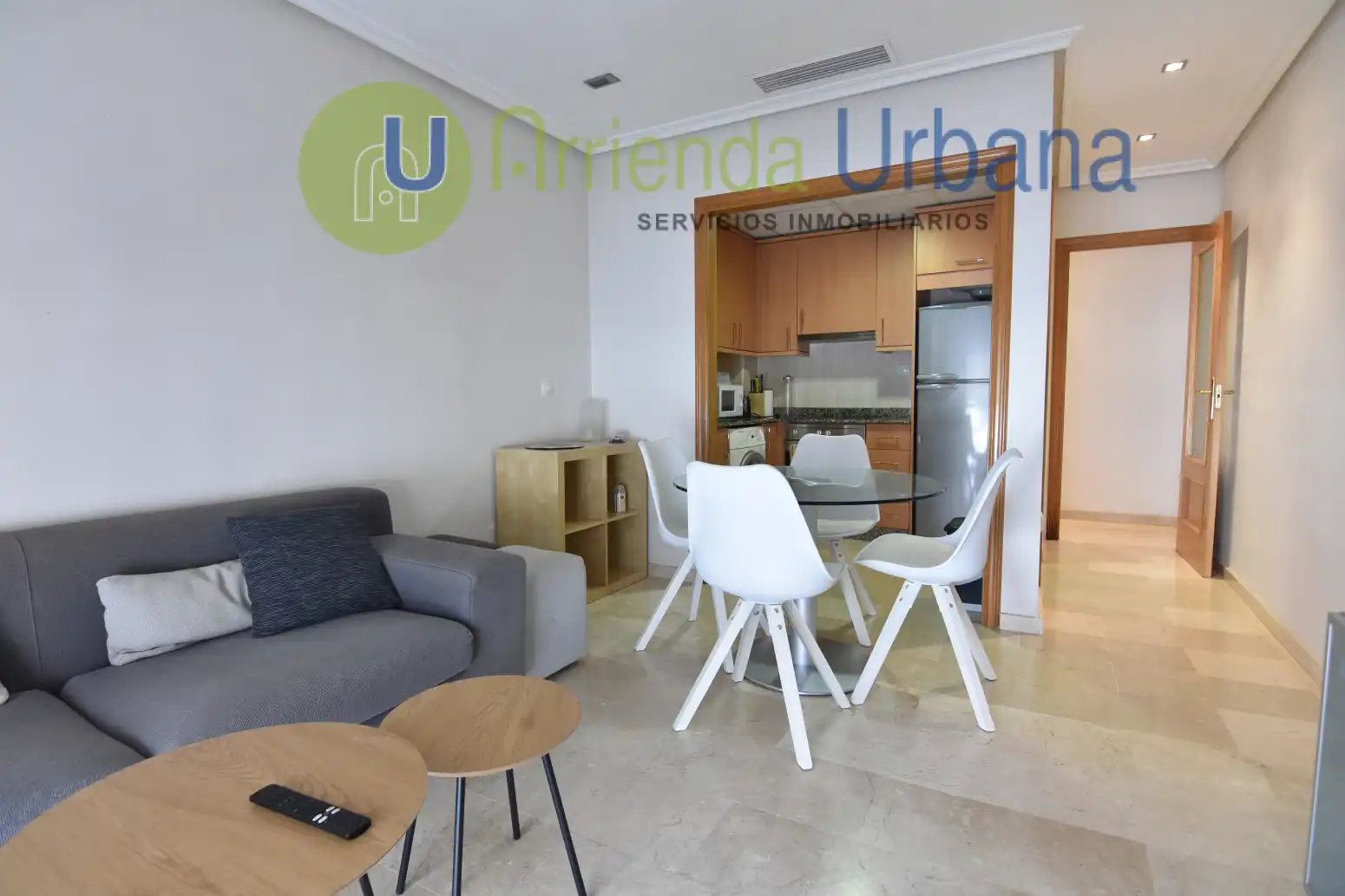 Sala de estar de Piso de alquiler en Elche / Elx con Aire acondicionado, Calefacción y Amueblado