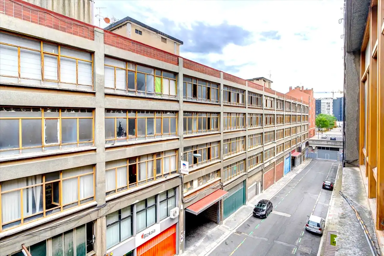Exterior view of Industrial buildings for sale in Bilbao 