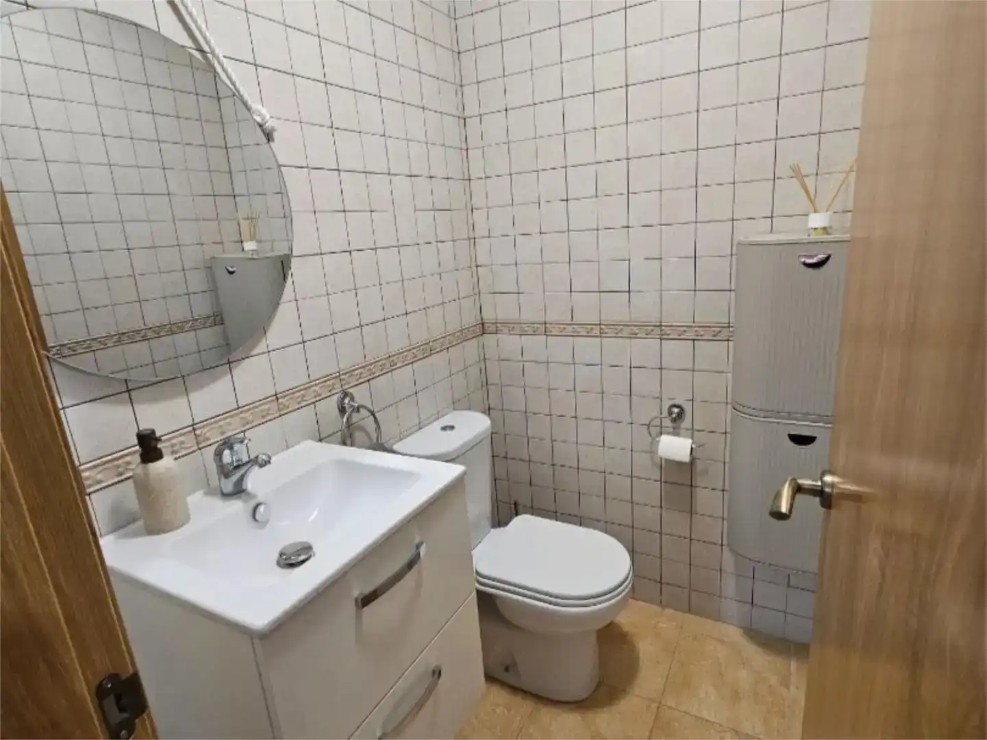 Baño de Piso en venta en Alcalá de los Gazules con Aire acondicionado y Balcón