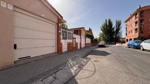 Foto 2 de Casa adosada en venda a C. de Andujar, Val, Madrid