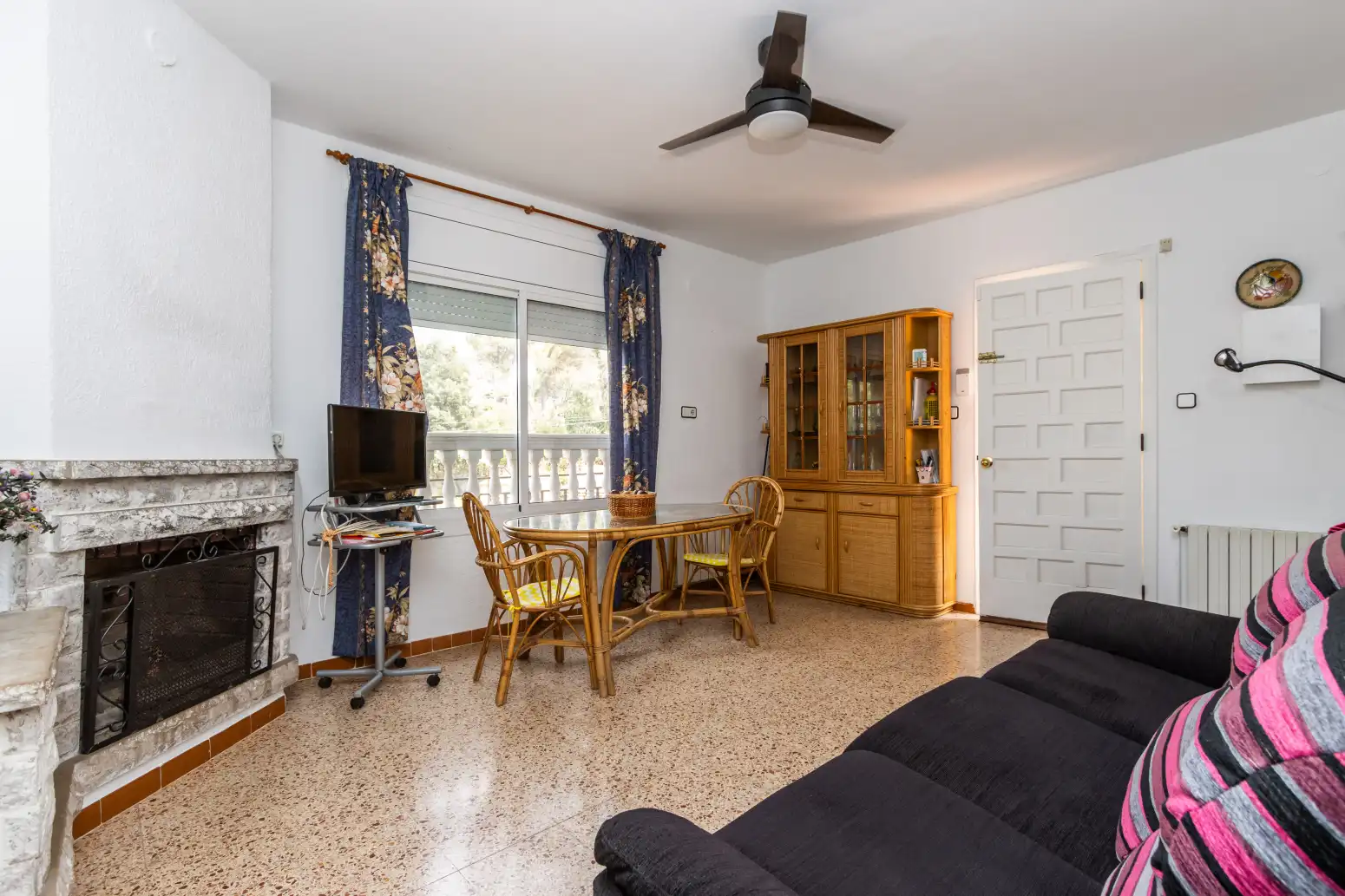 Sala de estar de Casa o chalet en venta en Vacarisses con Calefacción, Jardín privado y Terraza