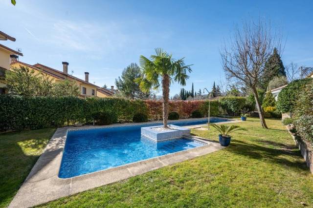 Casa-chalet en Venta en Valdemanco