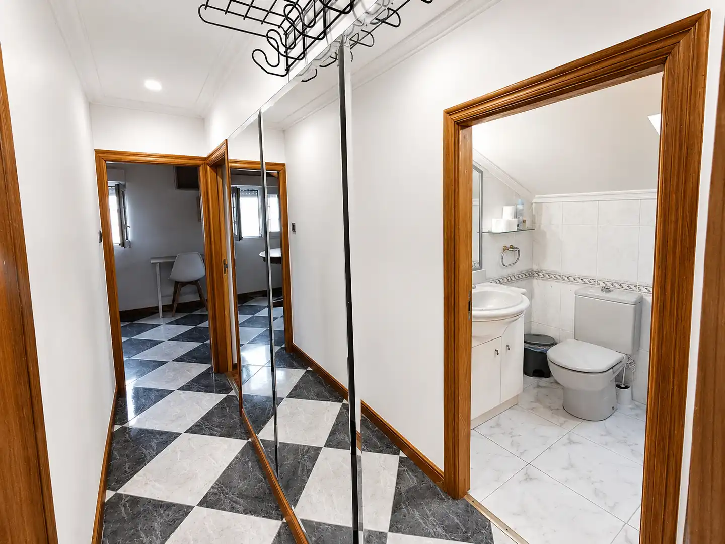 Baño de Piso de alquiler en Santander con Amueblado y Horno