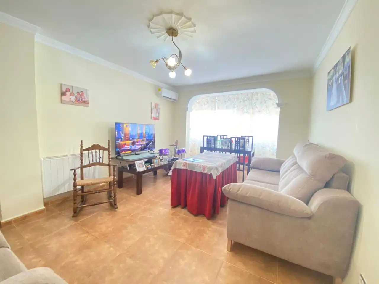Sala de estar de Piso en venta en Sanlúcar de Barrameda con Aire acondicionado, Calefacción y Trastero