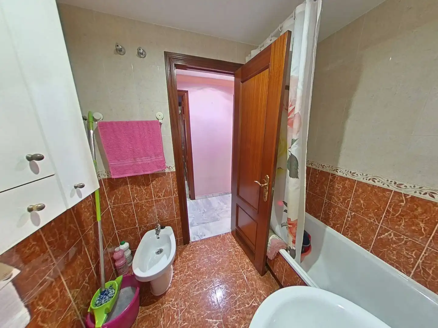 Bathroom of Flat for sale in Málaga  with Air Conditioner, Furnished and Balcony