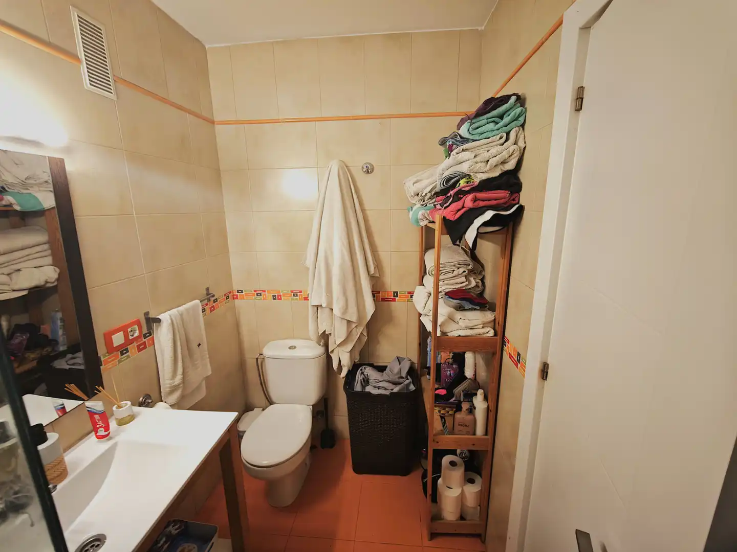 Baño de Piso en venta en Lebrija con Aire acondicionado, Terraza y Trastero