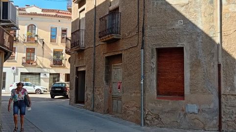 Foto 2 de Casa adosada en venta en Plaça Església, 15, La Cellera de Ter, Girona