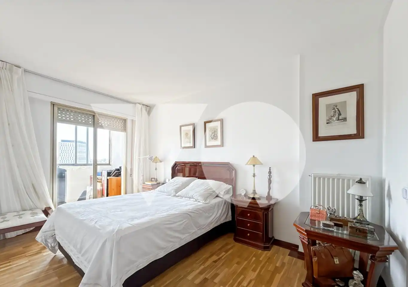 Dormitori de Pis en venda en Madrid amb Aire condicionat i Terrassa