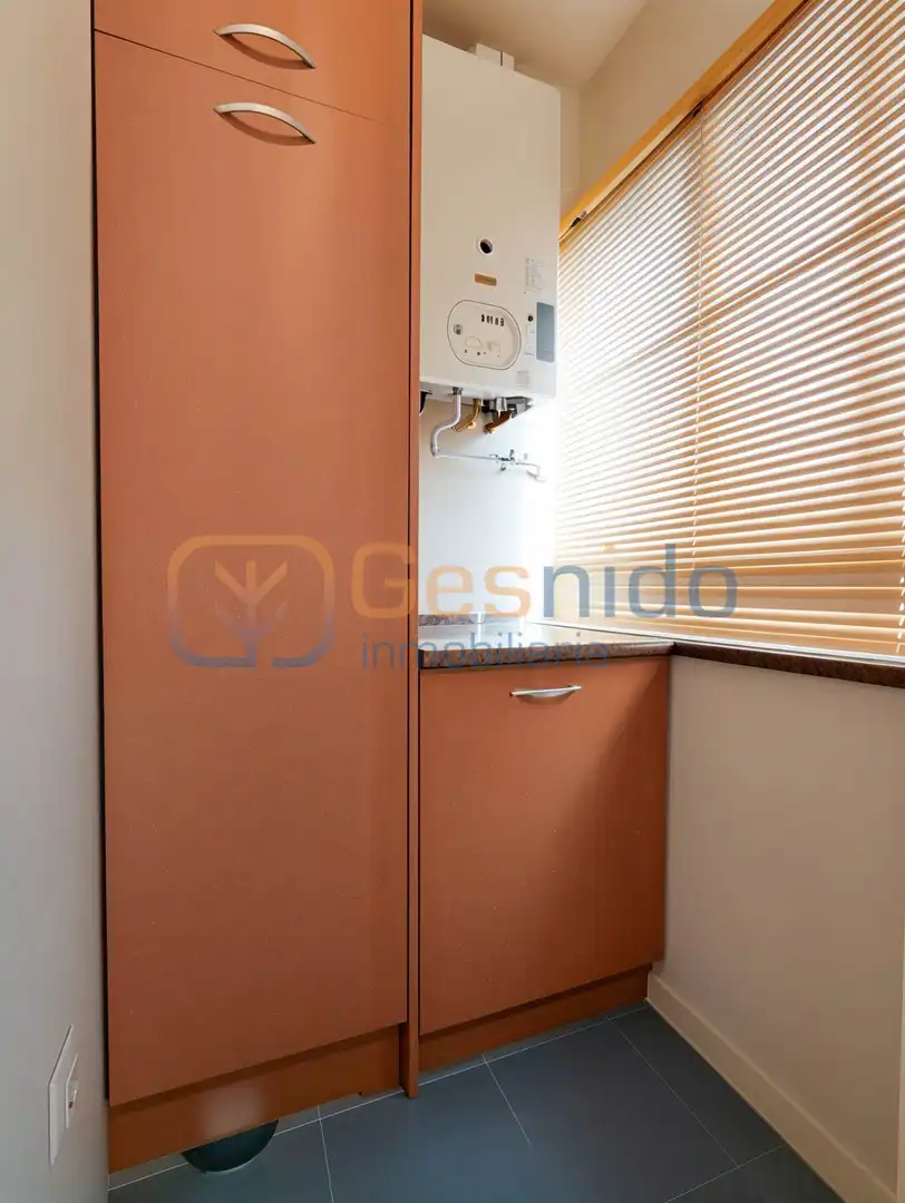 Cocina de Piso en venta en Palazuelos de Eresma con Calefacción, Jardín privado y Parquet