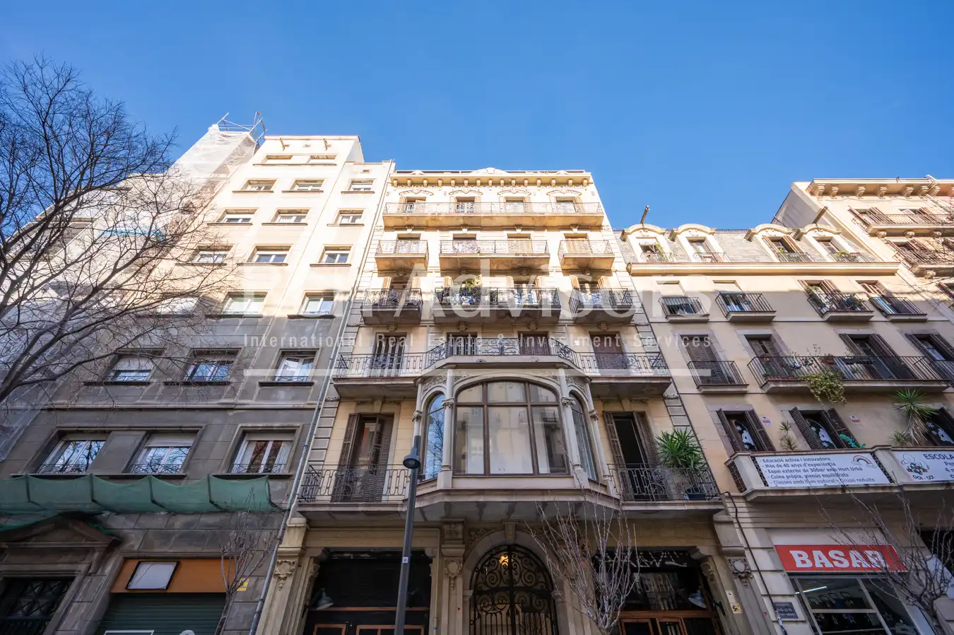 Vista exterior de Piso en venta en Barcelona con Aire acondicionado, Calefacción y Parquet