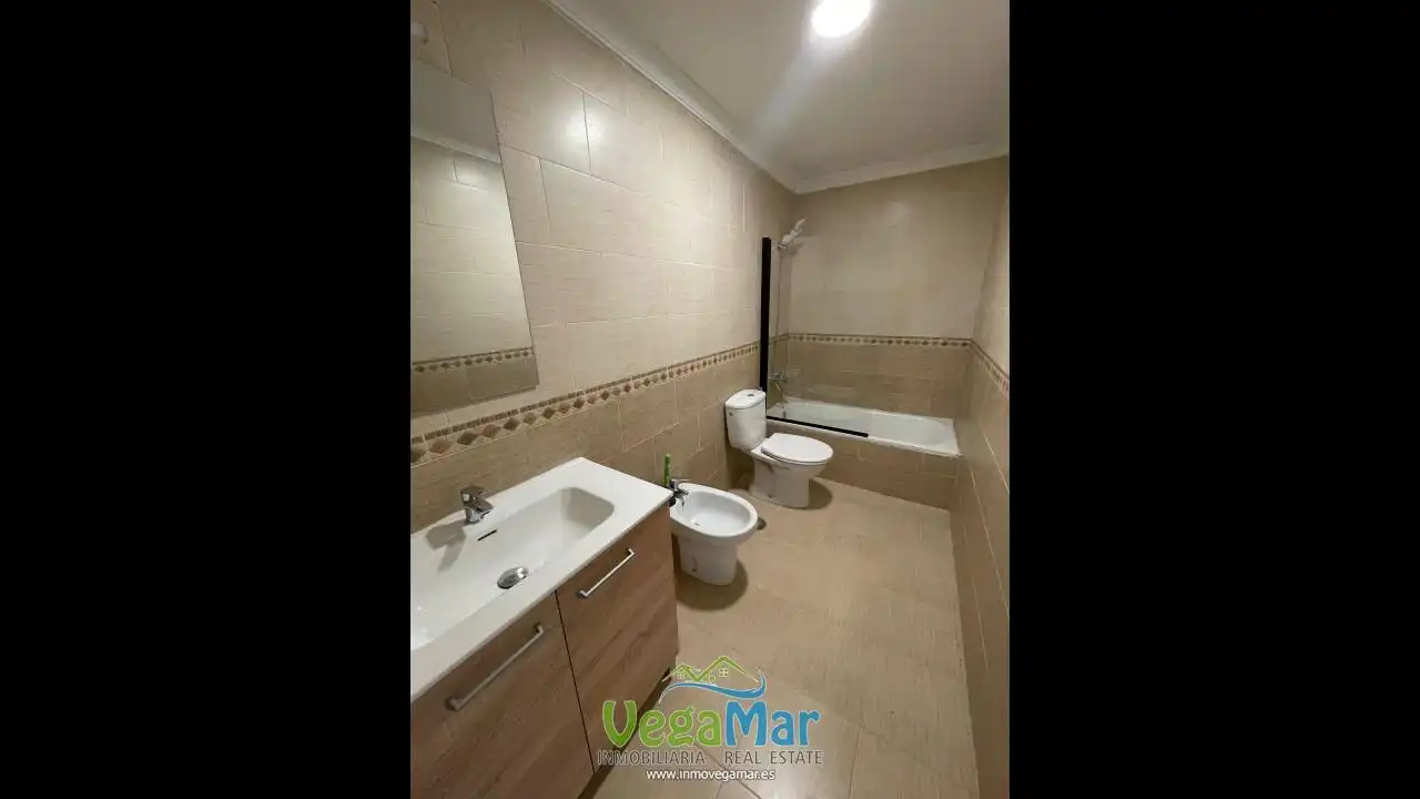 Badezimmer von Wohnung zum Verkauf in Almuñécar mit Terrasse