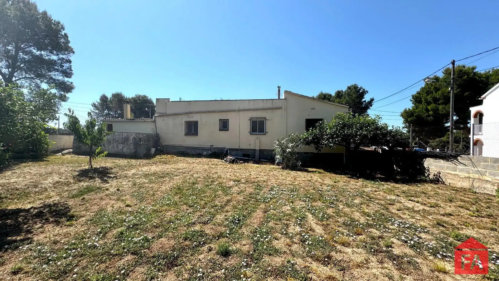 Haus oder Chalet zum Verkauf in El Montmell mit Abstellraum und Alarm