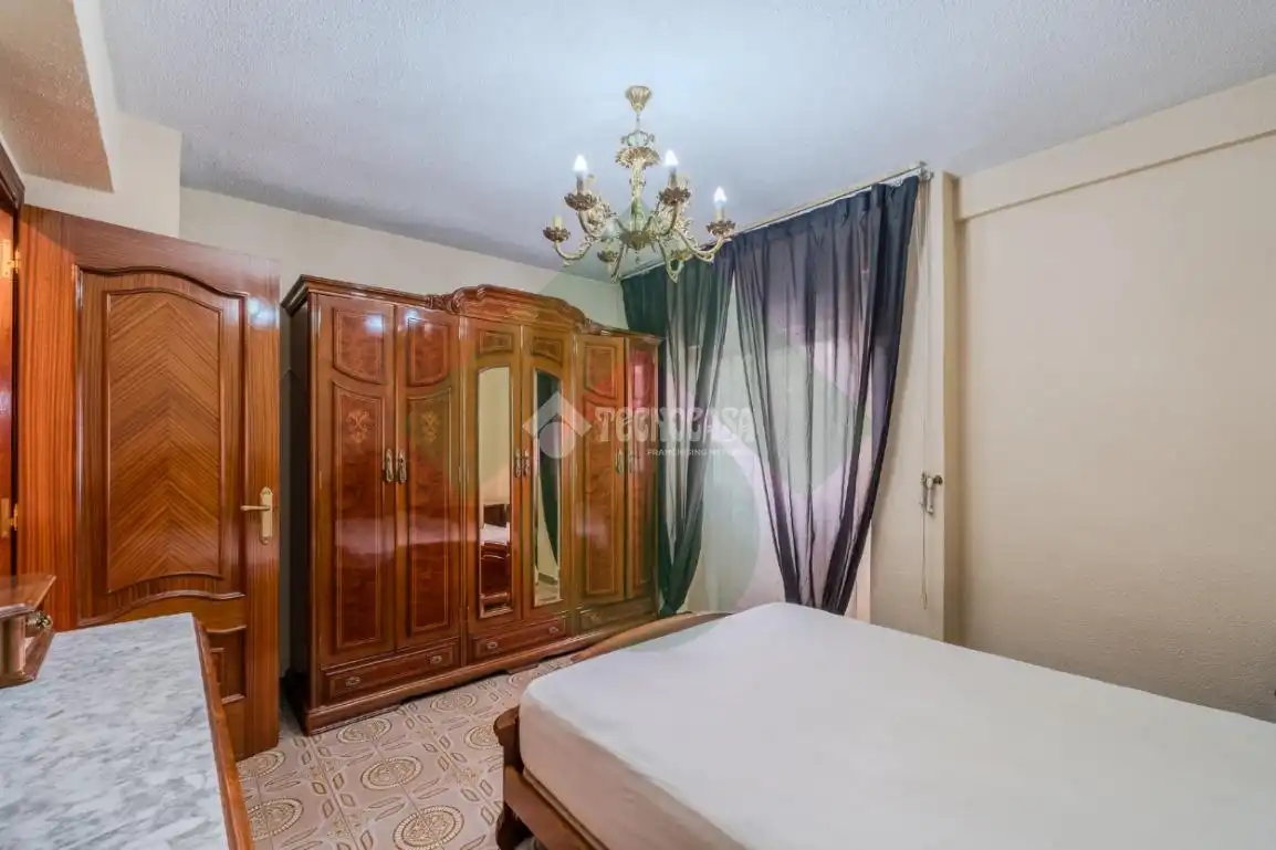 Habitación de Piso en venta en Madrid con Calefacción y Parquet