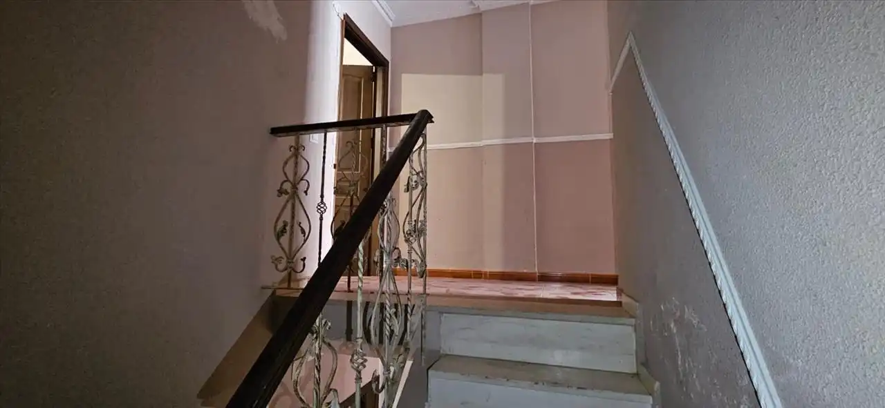 Maisonette zum Verkauf in Córdoba mit Abstellraum