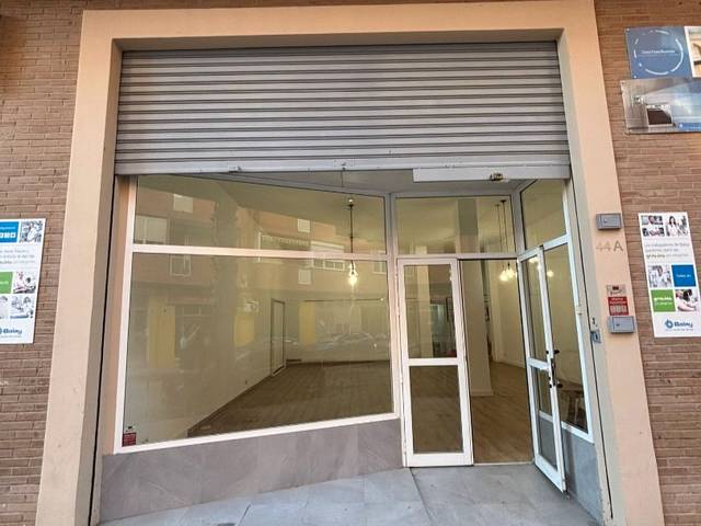 Local comercial en Alquiler en Carrer Pintor Renau, 34 en Camí Reial