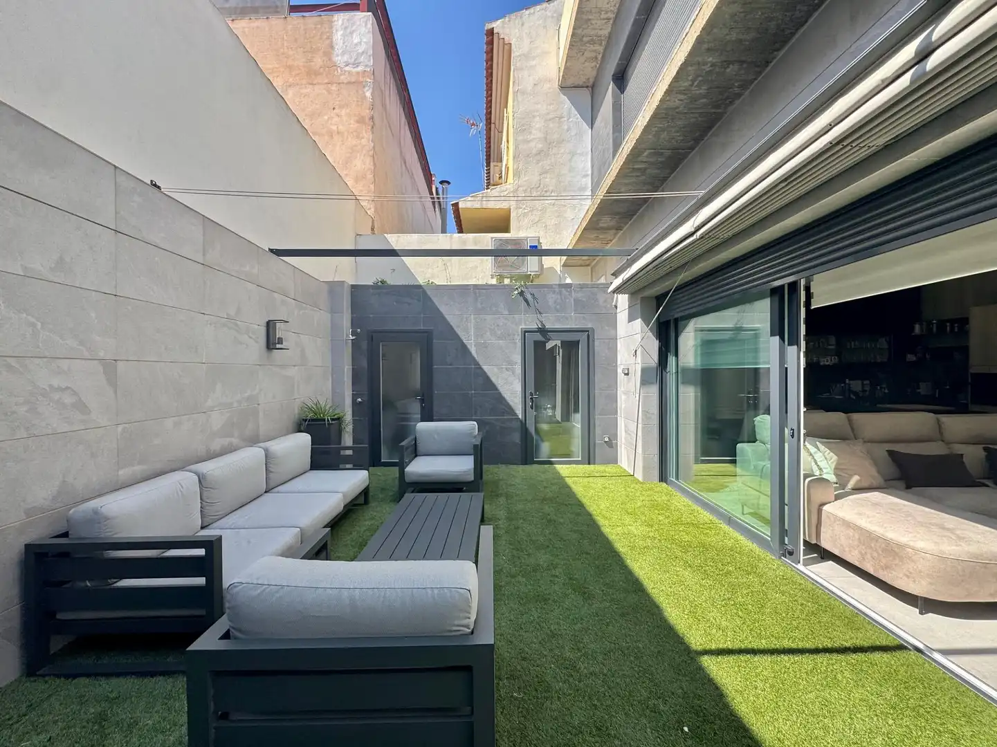 Terraza de Casa adosada en venta en Armilla con Aire acondicionado, Calefacción y Jardín privado