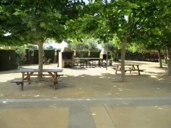 Terrassa de Pis de lloguer en El Campello amb Aire condicionat, Jardí privat i Balcó