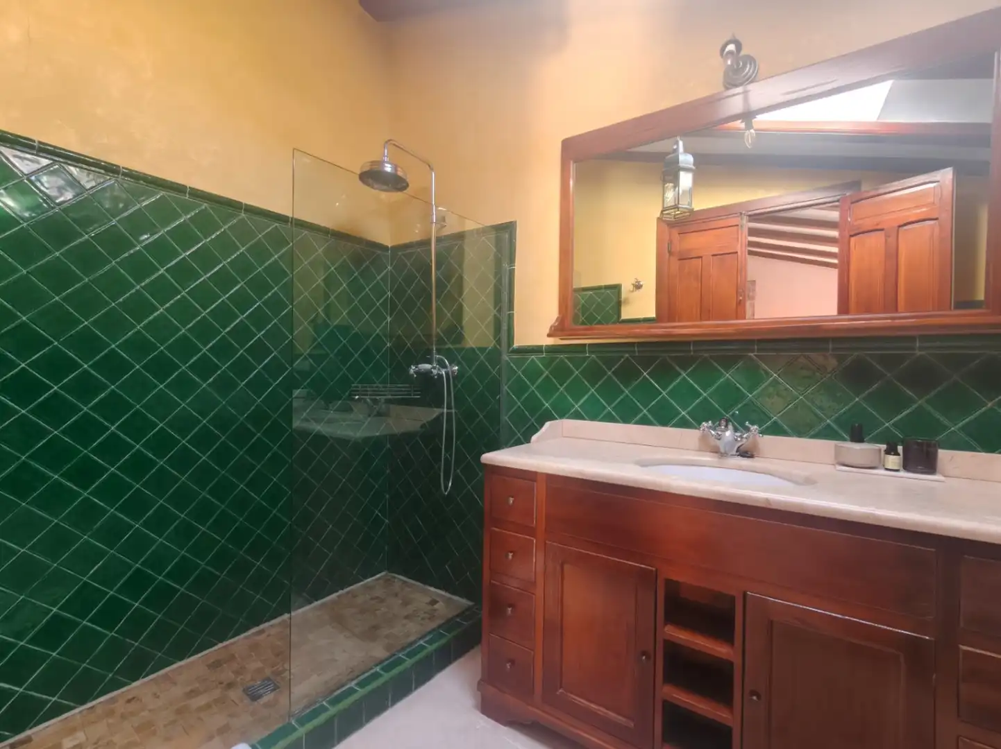 Baño de Edificio en venta en La Vall de Gallinera