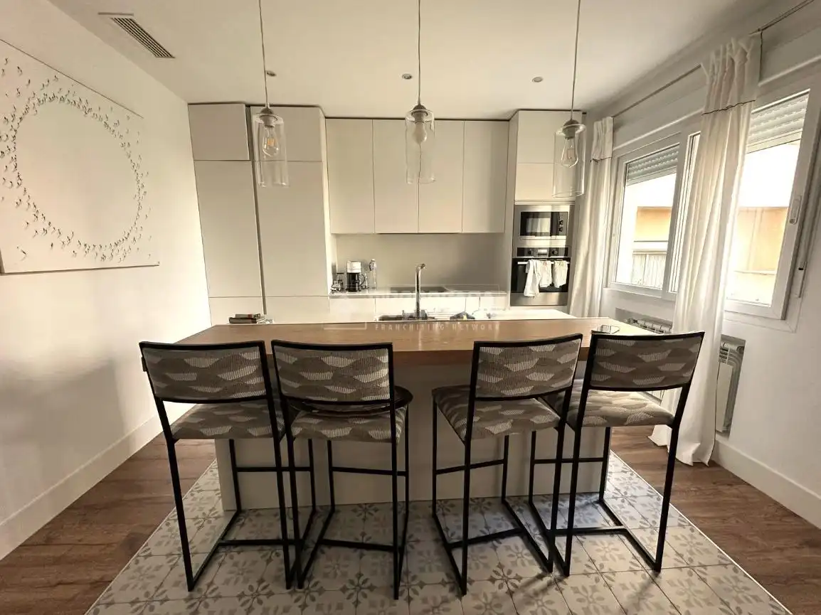 Cocina de Piso en venta en Madrid con Aire acondicionado y Terraza