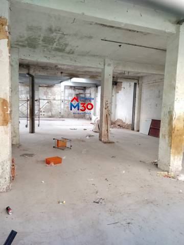 Local comercial en Alquiler en Centro