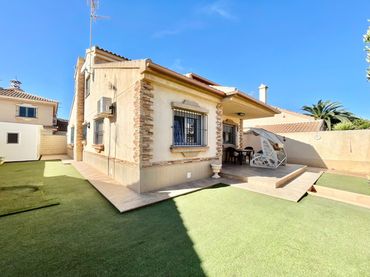 Villa con giardino in vendita a Santiago de la Ribera