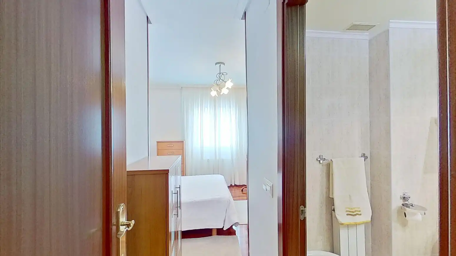 Bedroom of Flat for sale in Torrelavega   with Heating