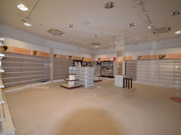 Gewerbefläche zum Verkauf in Calle Rey 15