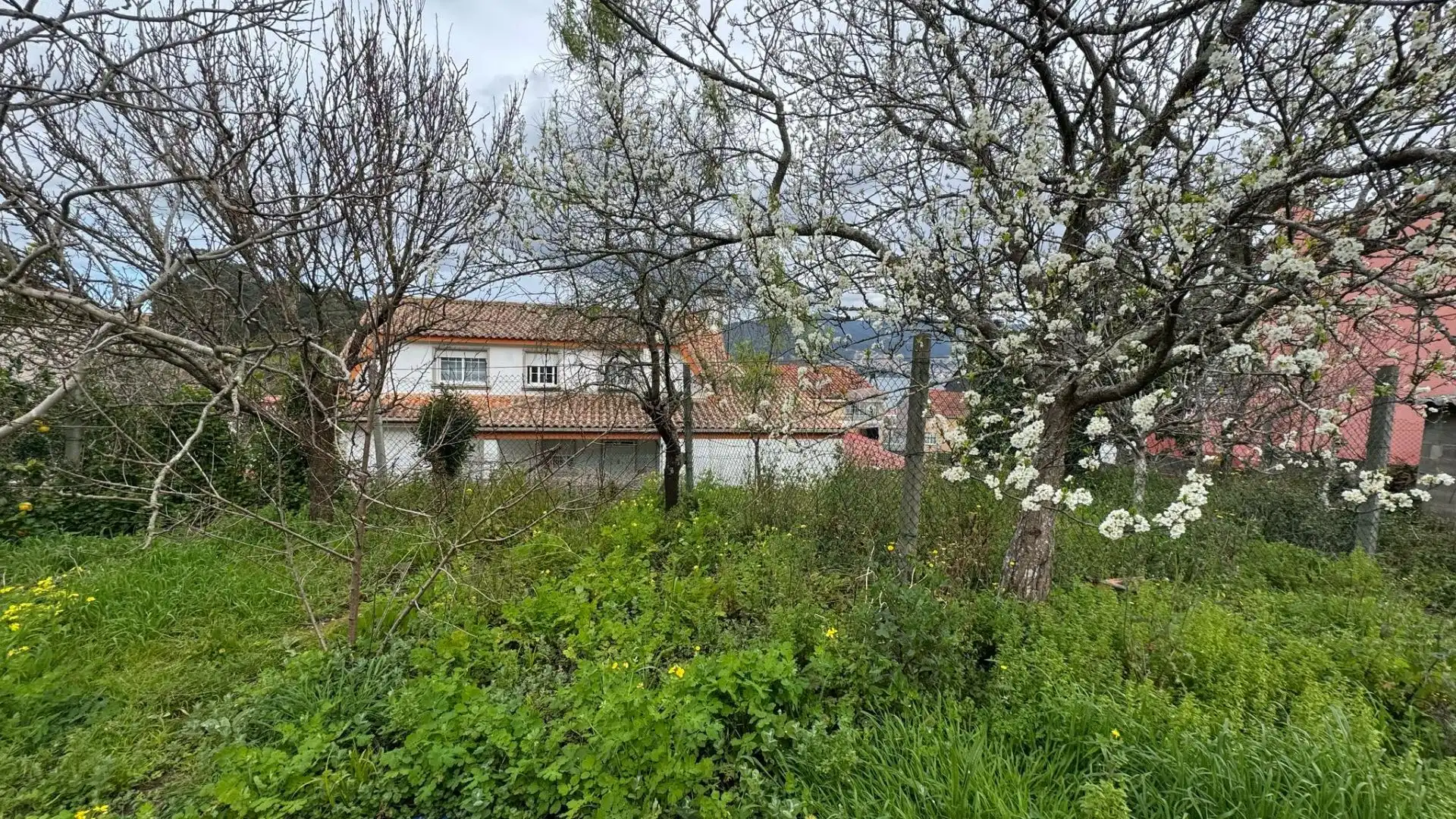 Casa o chalet en venta en Vigo  con Calefacción, Jardín privado y Parquet