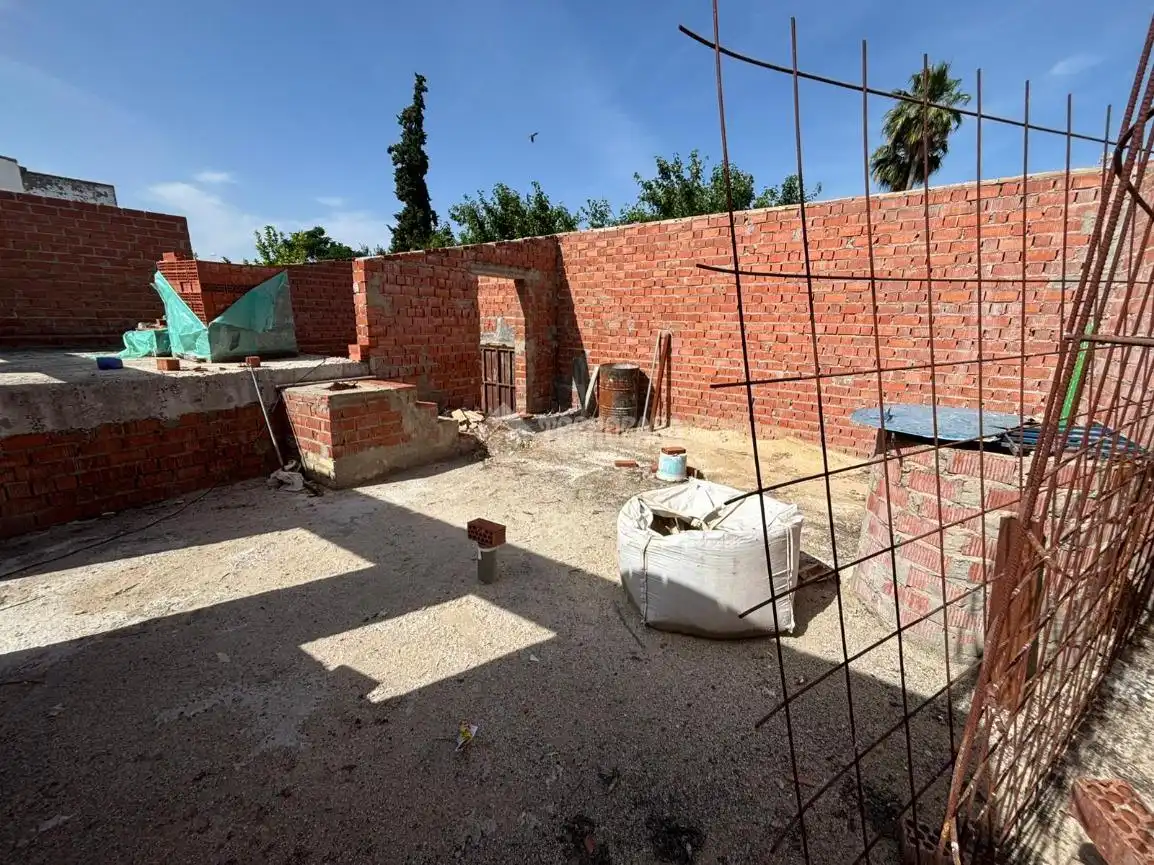 Casa adosada en venta en Écija