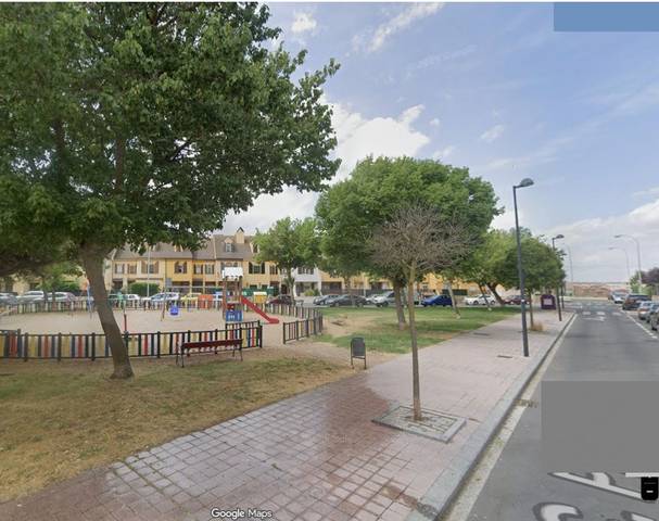 Estudio en Venta en Pico Veleta en Teso de la Feria - Arrabal