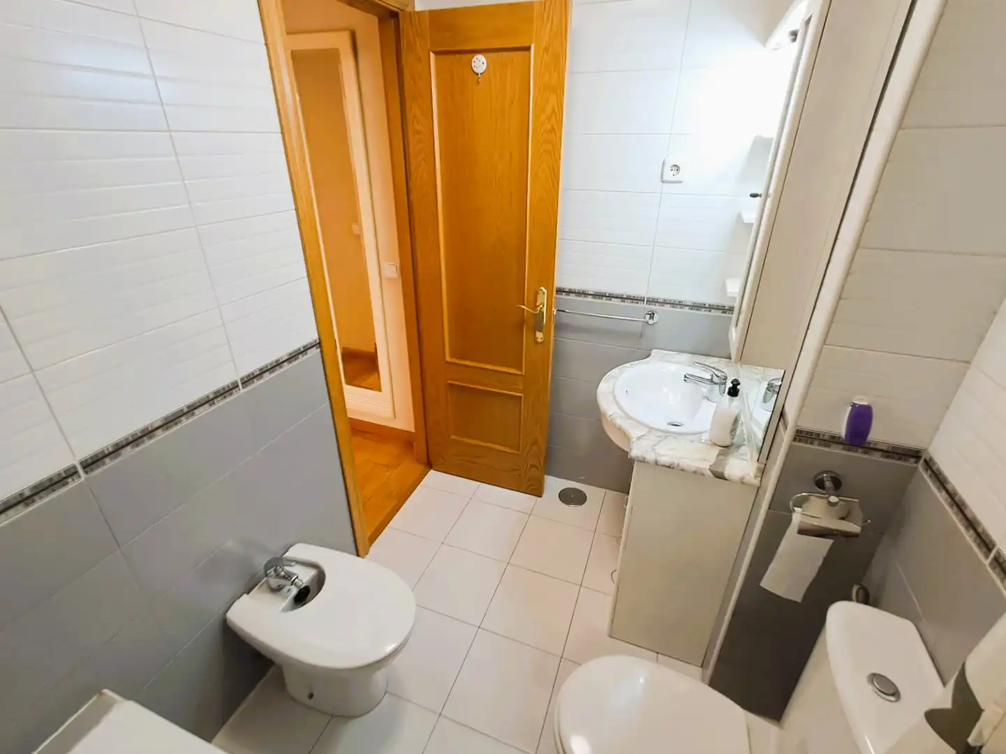 Baño de Piso en venta en Madrid con Aire acondicionado, Calefacción y Parquet