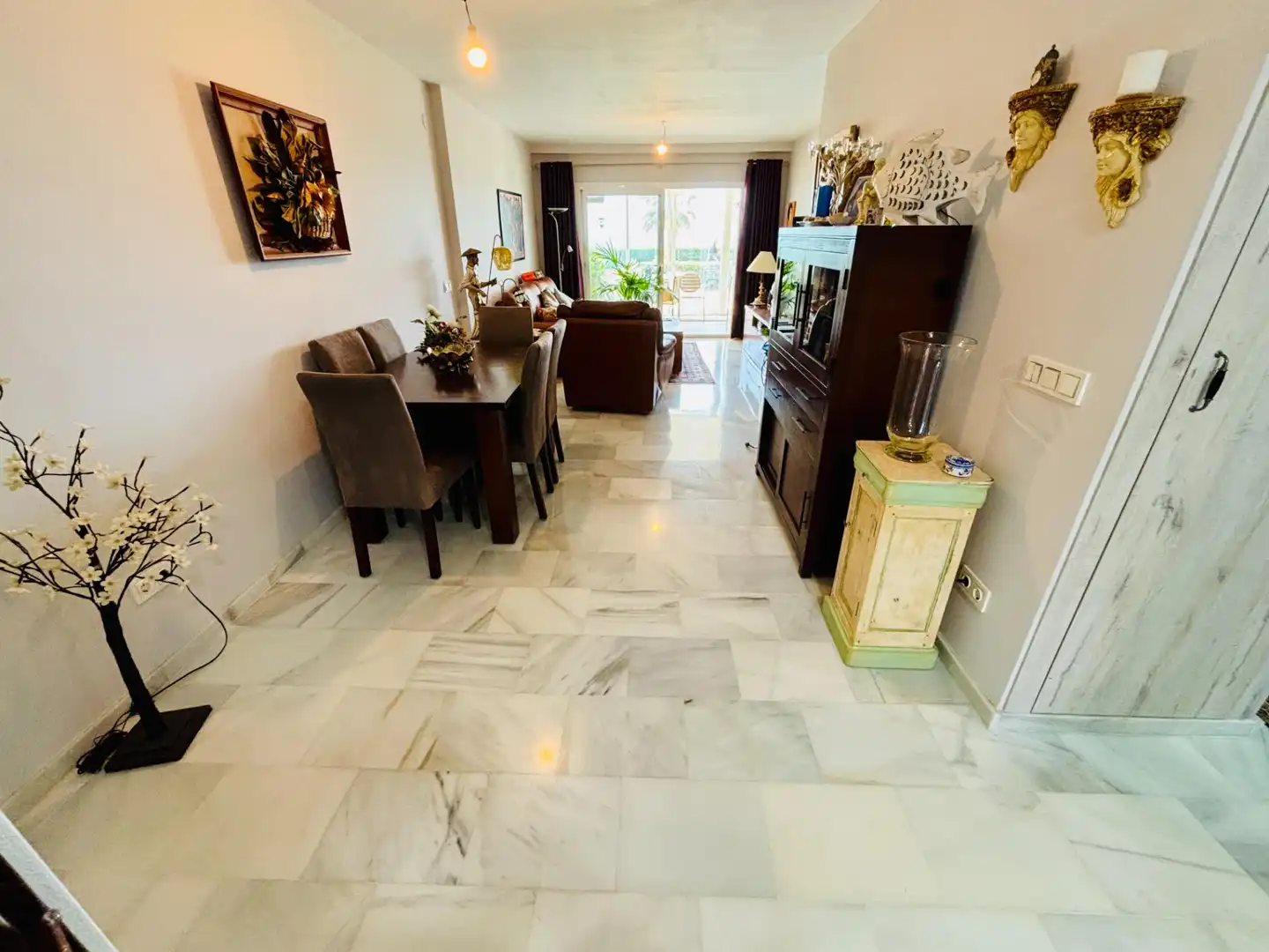Menjador de Apartament en venda en Mijas amb Aire condicionat, Calefacció i Jardí privat