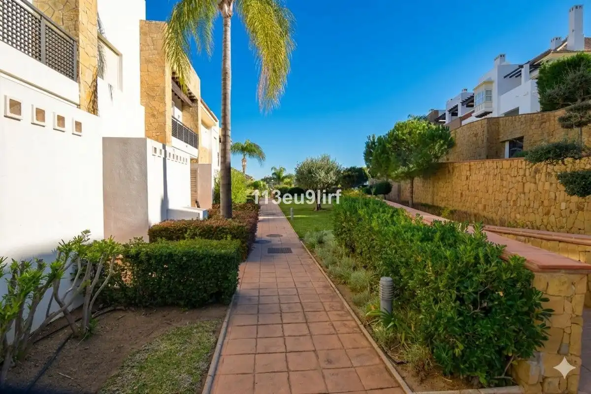 Vista exterior de Casa adosada de alquiler en Mijas con Aire acondicionado, Calefacción y Jardín privado