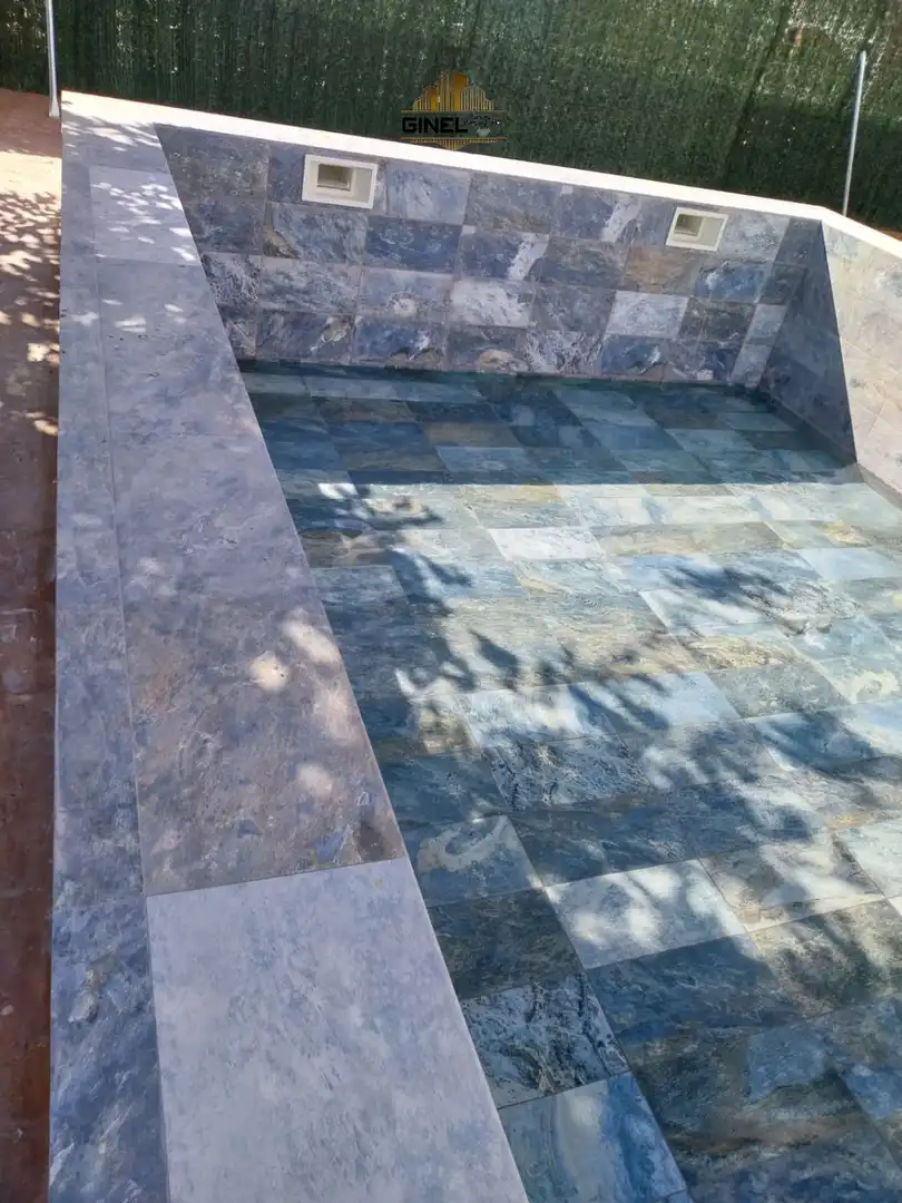 Piscina de Casa o xalet en venda en  Jaén Capital amb Aire condicionat, Calefacció i Jardí privat