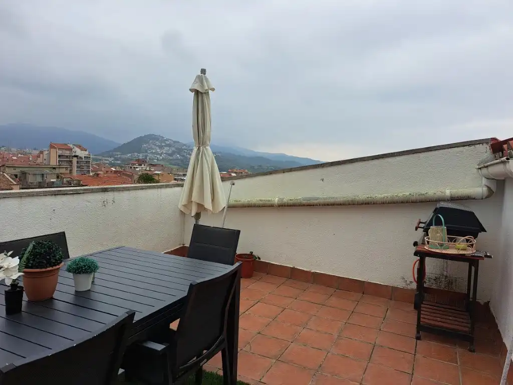 Terrassa de Àtic en venda en Berga amb Calefacció, Terrassa i Moblat