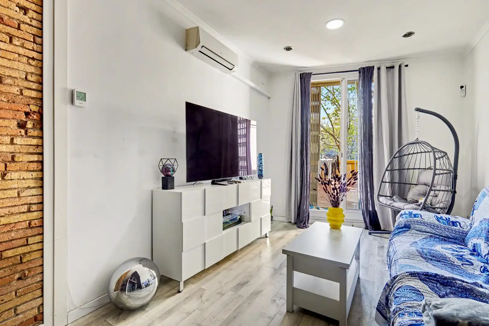 Living room of Flat for sale in  Barcelona Capital  with Terrace