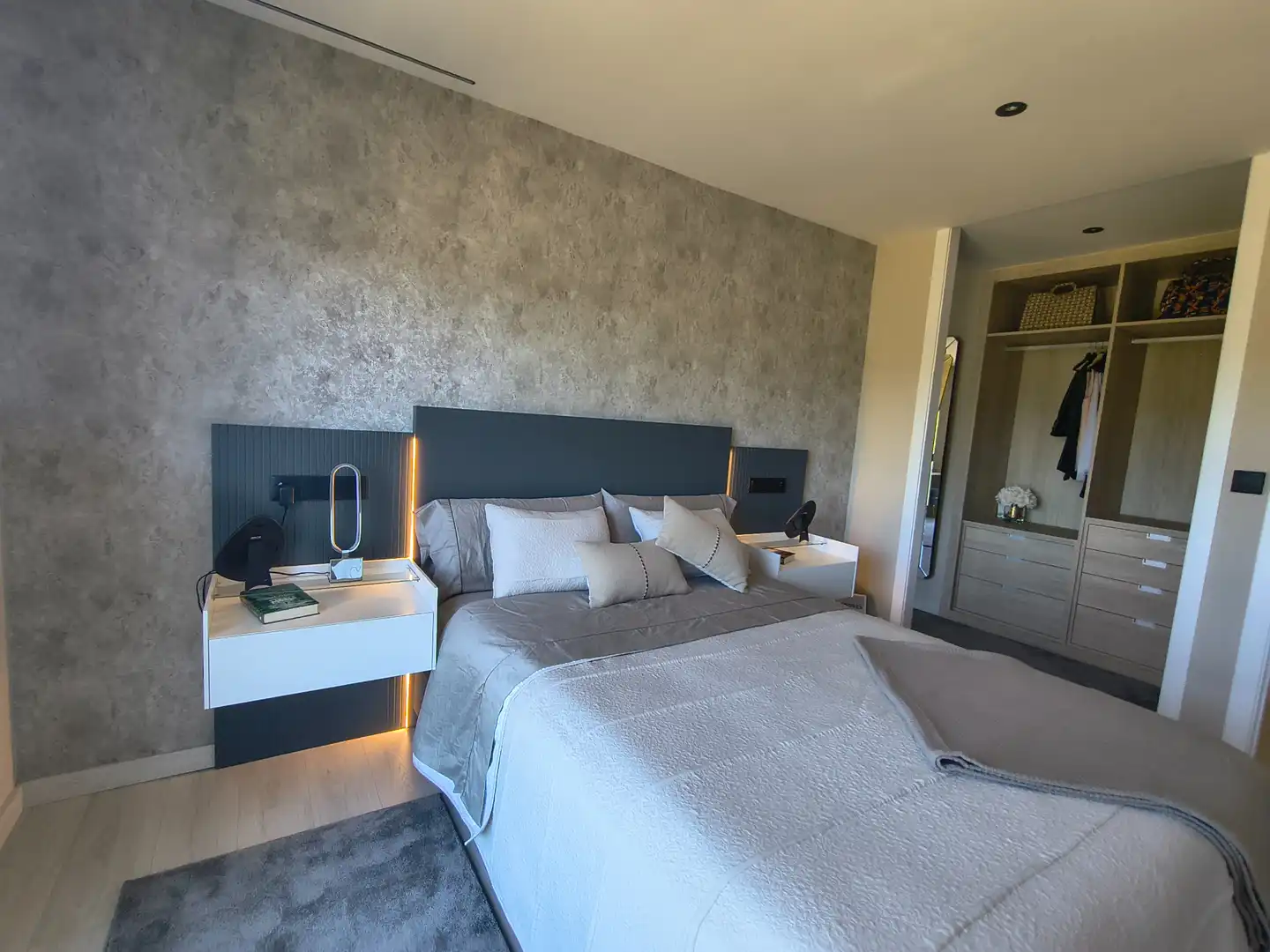 Habitación de Piso en venta en O Carballiño   con Calefacción, Parquet y Trastero
