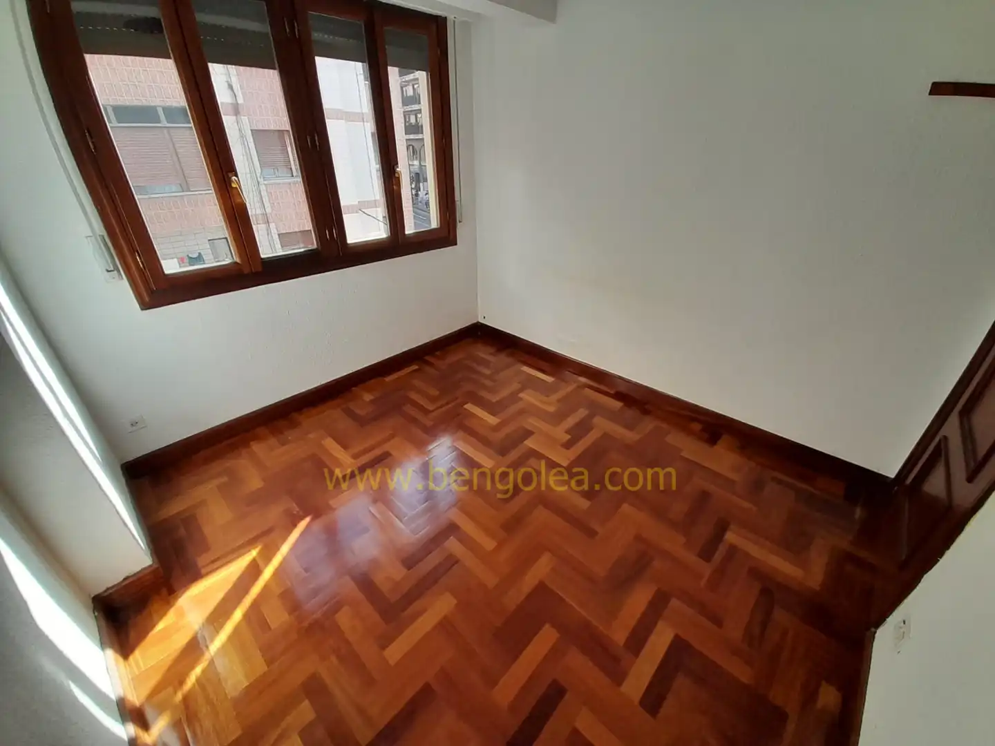 Bedroom of Flat for sale in Kabiezes