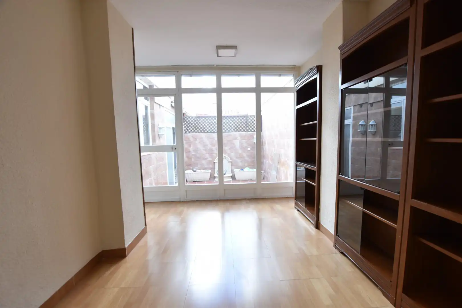 Sala d'estar de Casa adosada de lloguer en Huétor Vega amb Aire condicionat i Terrassa