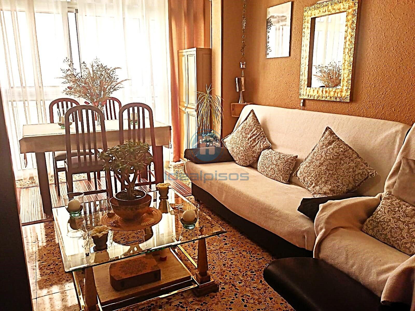 Sala de estar de Piso en venta en Alicante / Alacant