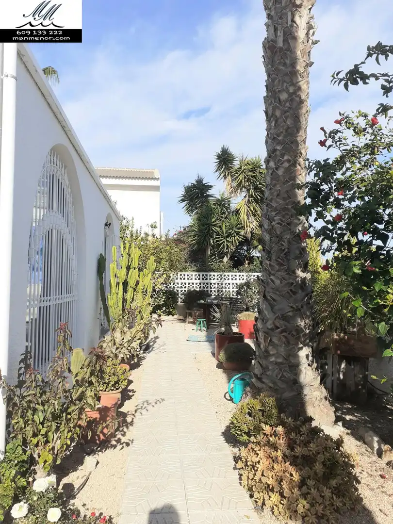Jardí de Casa o xalet en venda en Los Alcázares amb Calefacció, Jardí privat i Terrassa