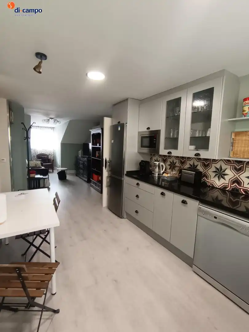 Kitchen of Flat for sale in Valladolid  with Air Conditioner, Heating and Furnished