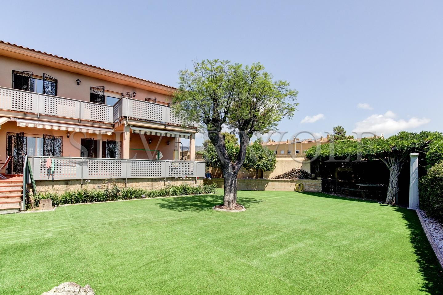 Single-family semi-detached for sale in Carrer Onze de Setembre, Montgat