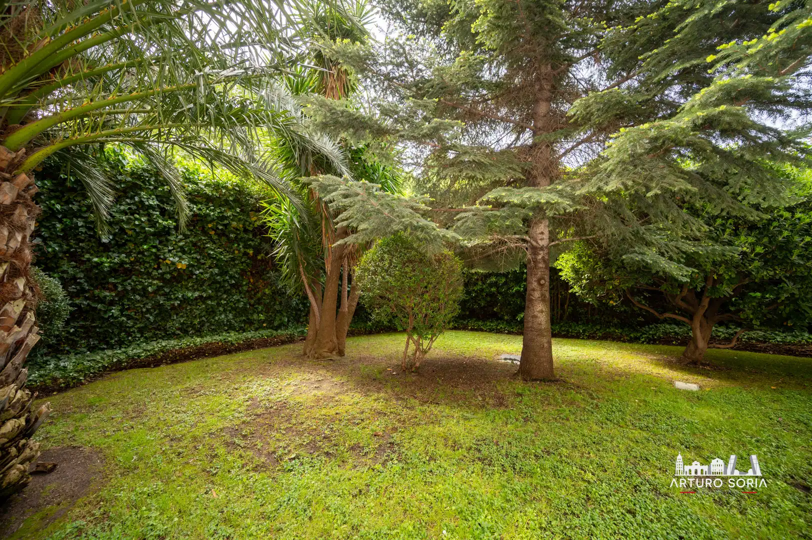 Jardín de Piso de alquiler en Madrid con Aire acondicionado y Piscina comunitaria