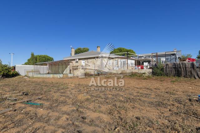 Casa-chalet en Venta en Valdeavero