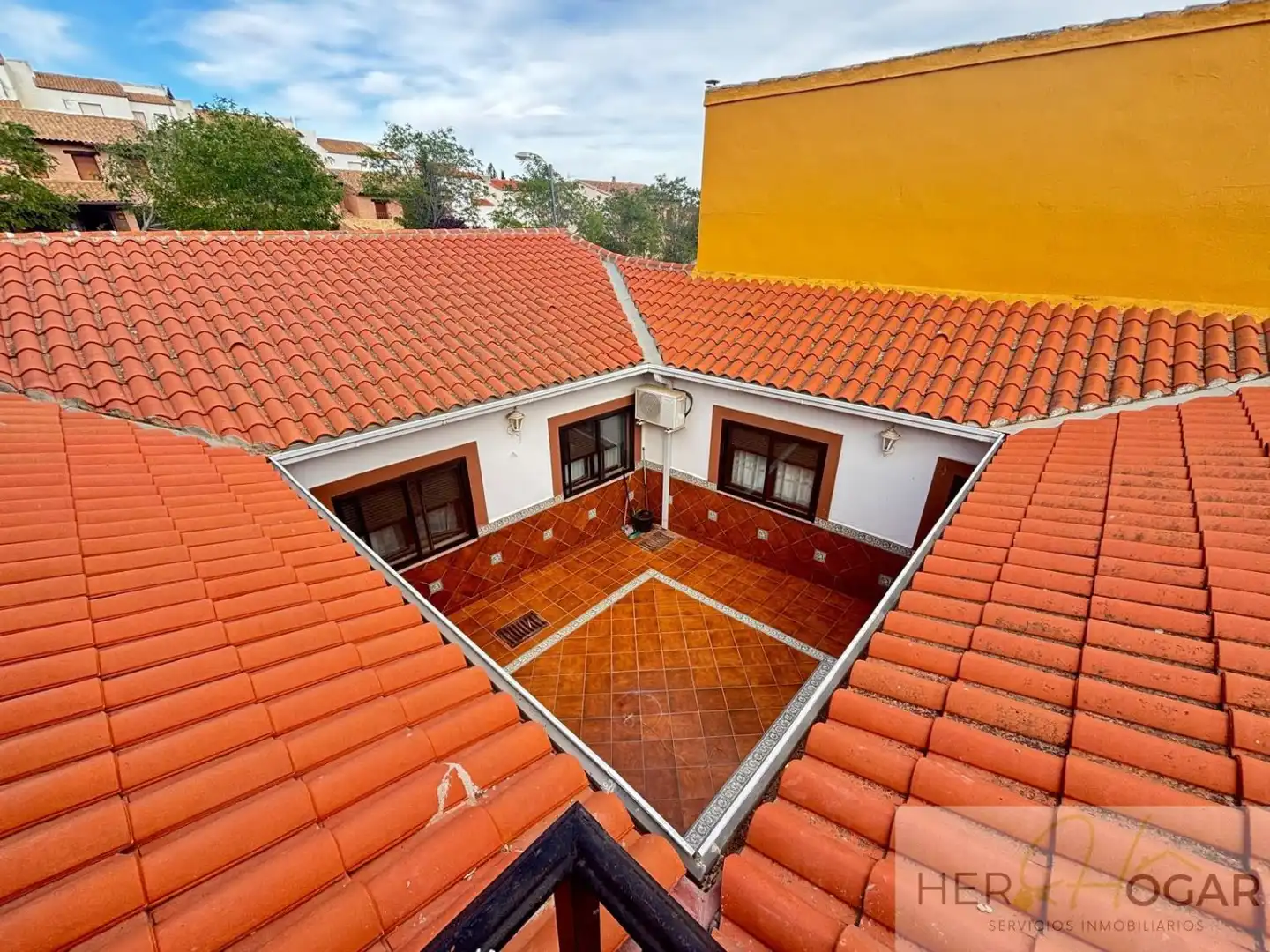 Exterior view of Houses for sale in Los Yébenes  with Air Conditioner, Heating and Terrace