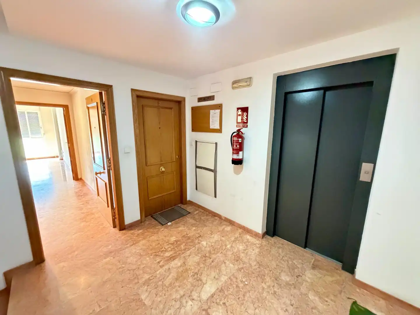 Wohnung zum Verkauf in Almussafes mit Klimaanlage