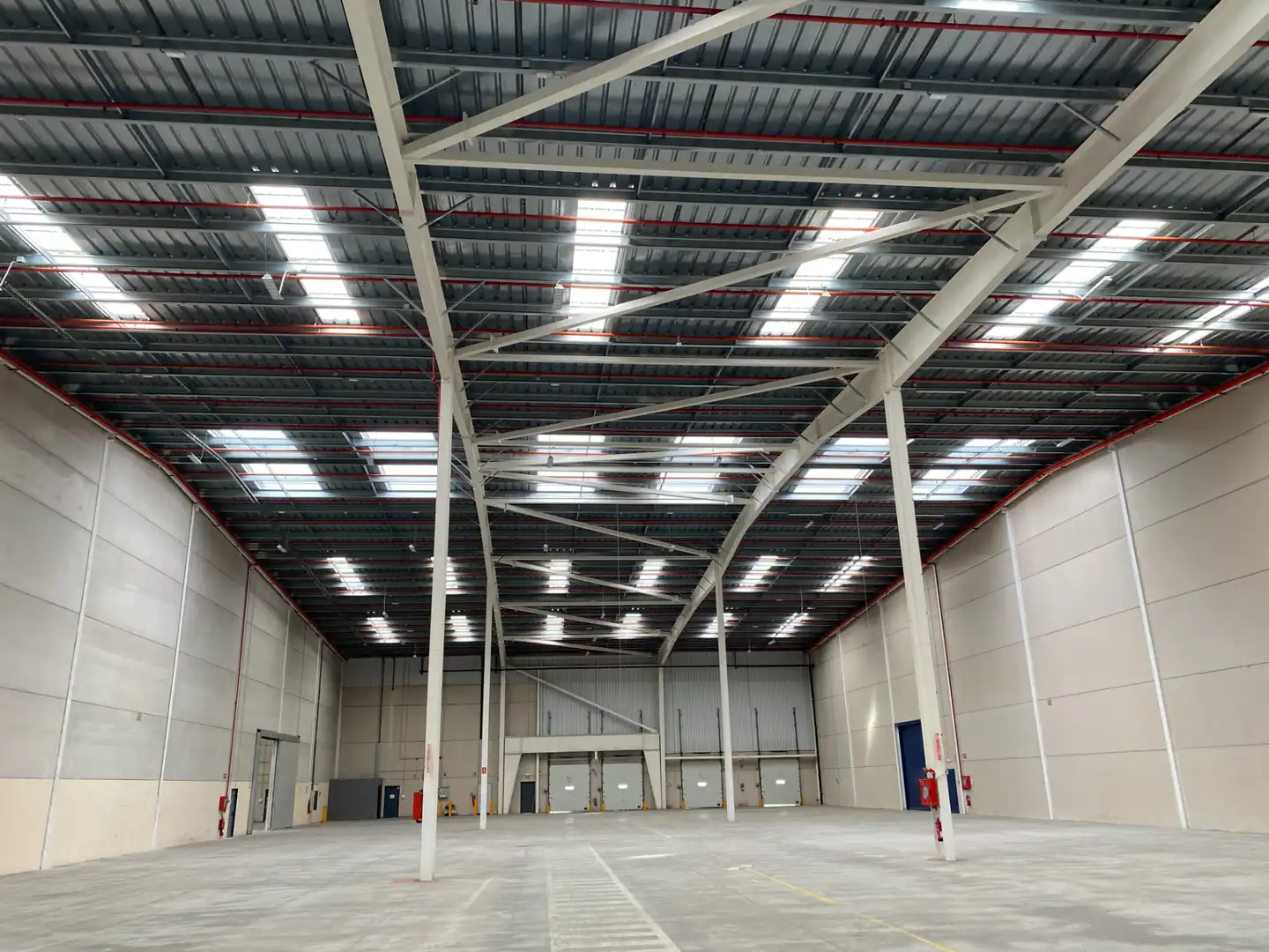 Fabrikhallen zur Miete in Vila-rodona