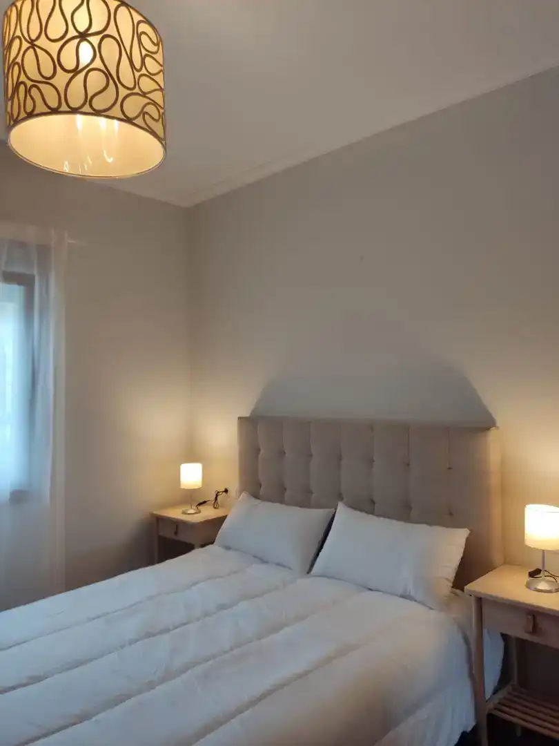 Habitación de Apartamento en venta en Redondela con Parquet y Amueblado