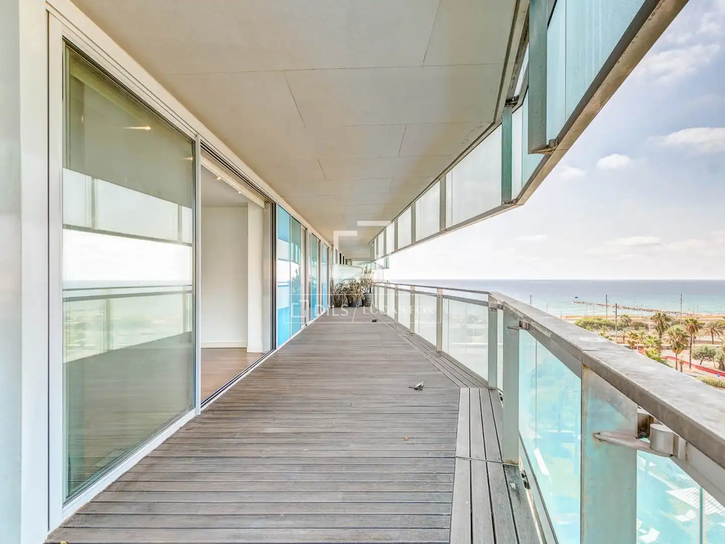 Terraza de Piso en venta en Barcelona con Aire acondicionado, Calefacción y Jardín privado